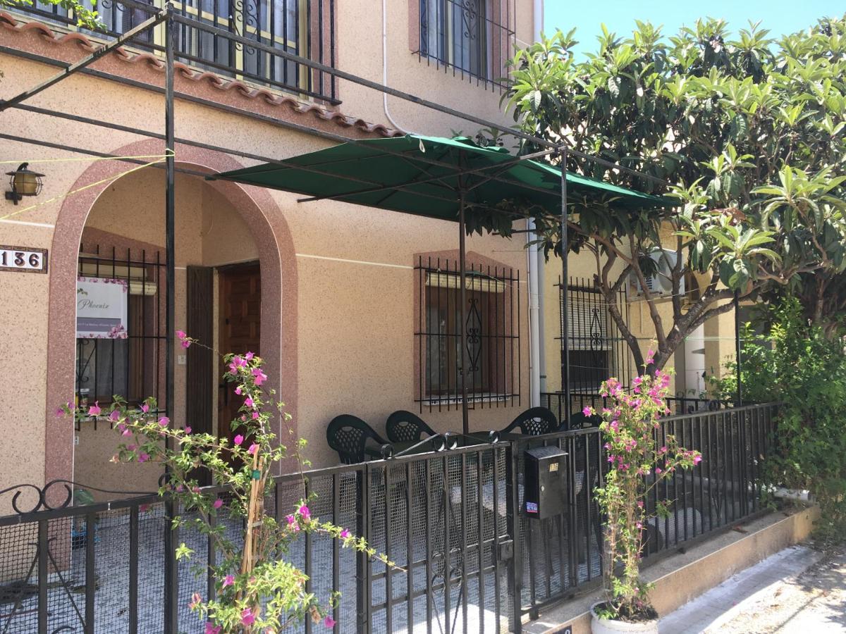 مبيت وإفطار La Mariña Casa Phoenix Bed & Breakfast المظهر الخارجي الصورة